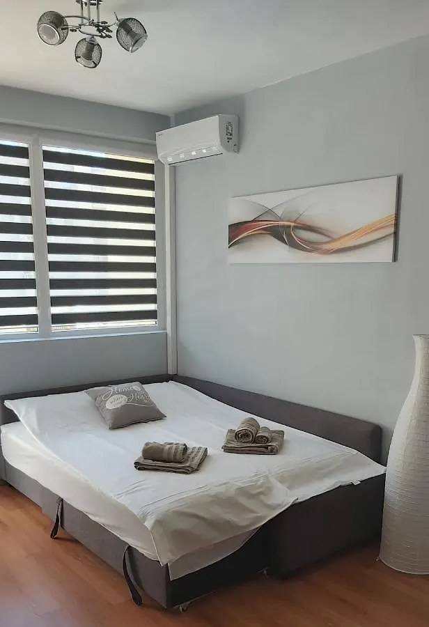 Mam'S Apartment In The Center 바르나 0*,  불가리아